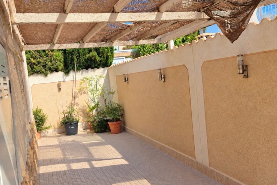 Resale - Duplex / Adosado - Torrevieja  - Torre del Moro