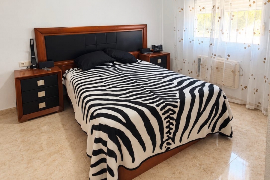 Resale - Duplex / Adosado - Torrevieja  - Torre del Moro